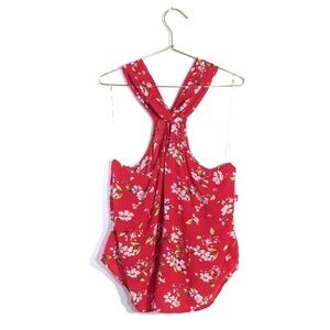 Abound Red Floral Front Keyhole Sleeveless Halter Top XL